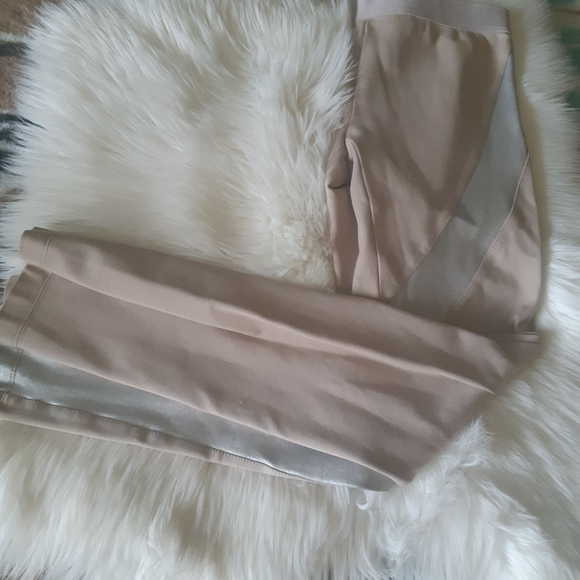 ❣BCBG MazaZRIA  stretch pant - Picture 7 of 9